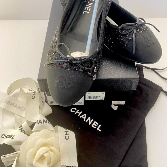 Chanel sequined ballet flats - Picture 1 of 5